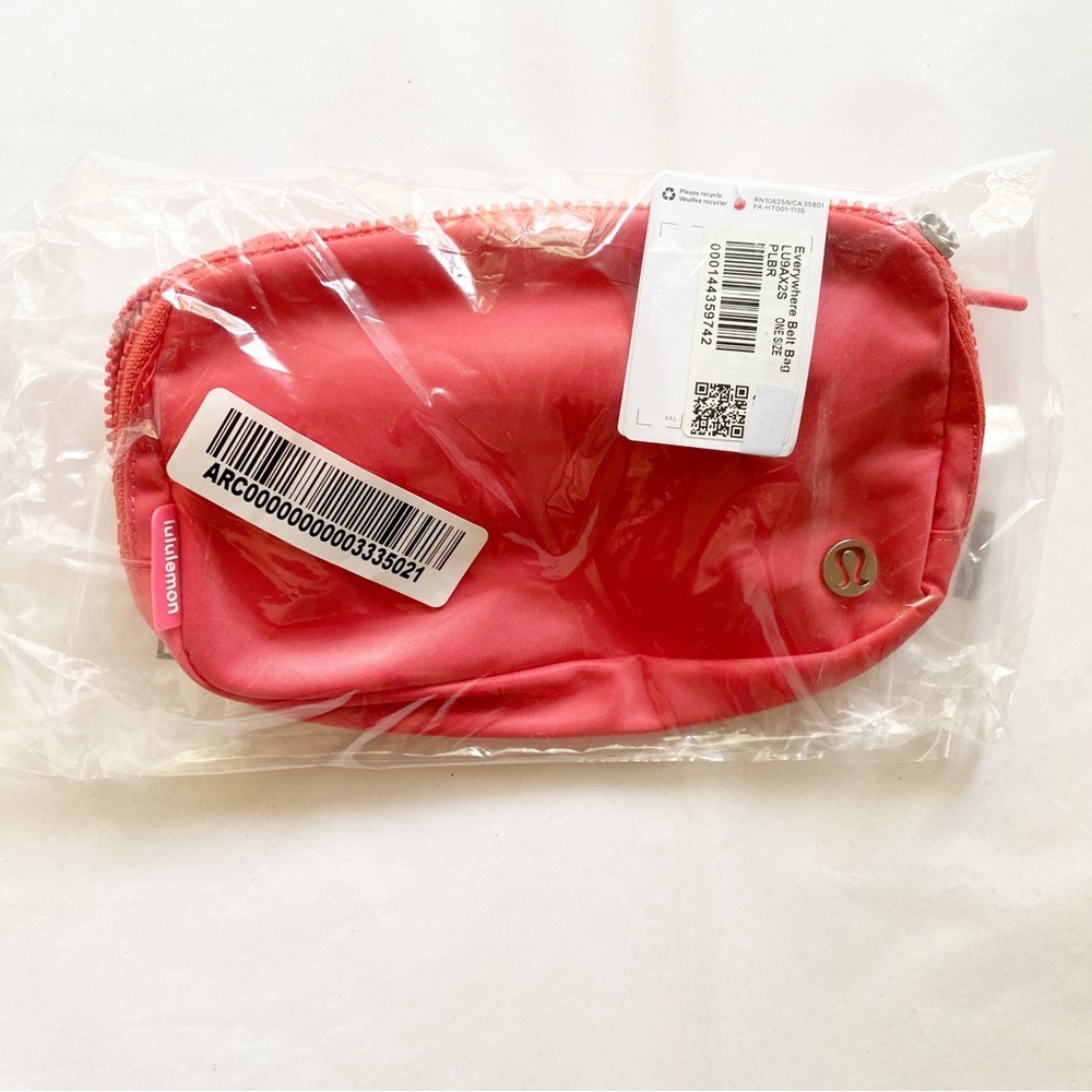 NWT LULULEMON Everywhere Belt Bag Pale Raspberry NEW - Picture 2 of 7